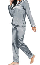 Load image into Gallery viewer, &#39;Glamour&#39; Pajama Set